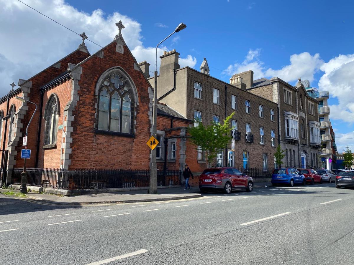 Leevin Hostel Mountjoy Dublin Exterior foto